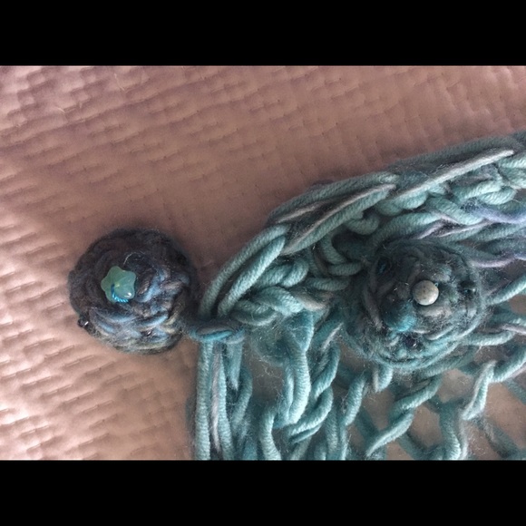 Handmade Knit Shawl - Turquoise - Picture 4 of 6
